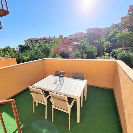 Golf & Resort Apartment In La Reserva De Marbella Exterior foto